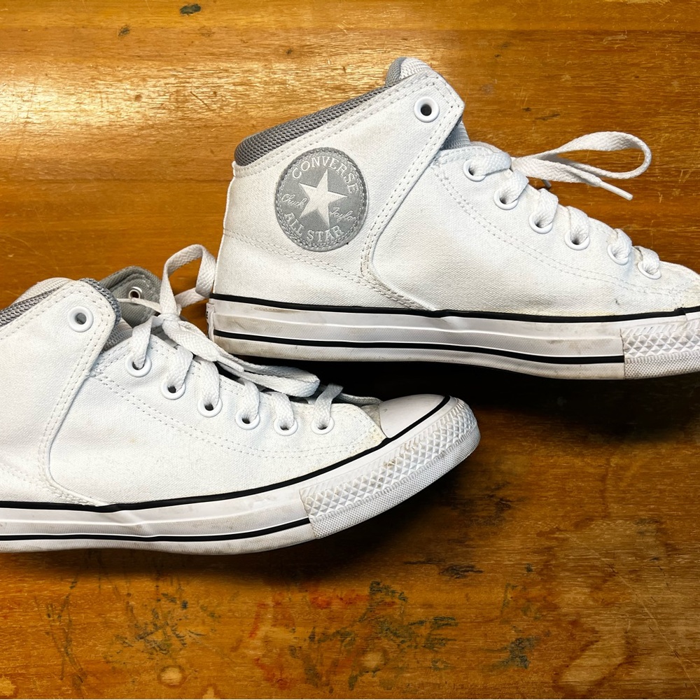 Converse mid high